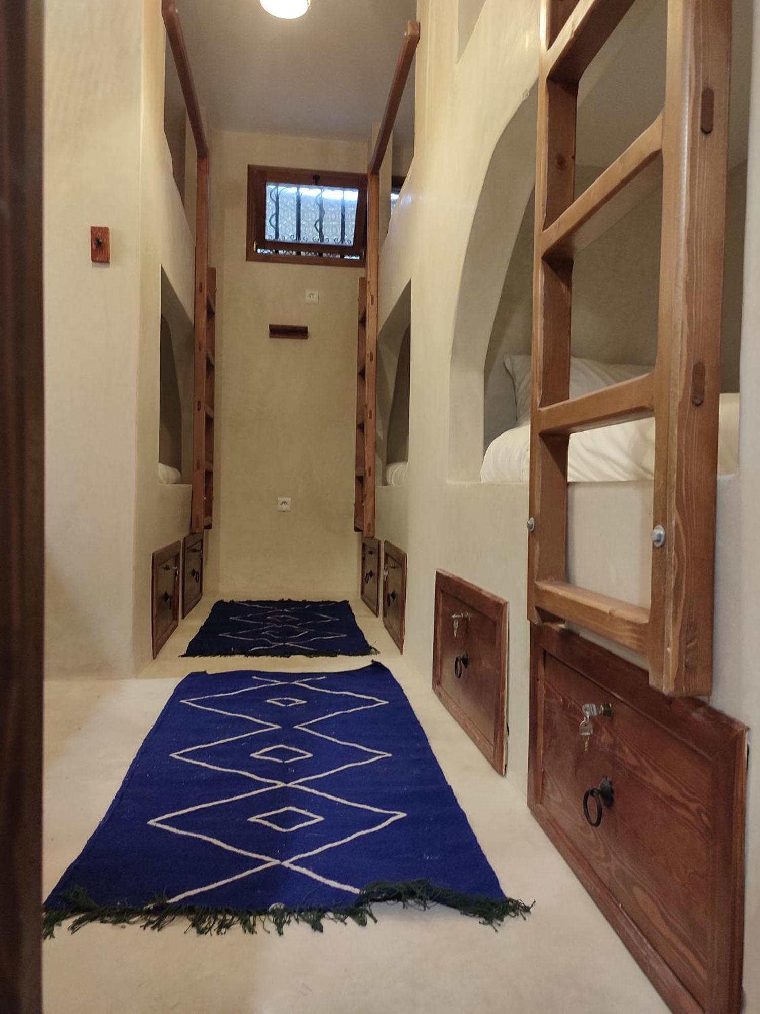 Private Room In Apartment Tov Тагазут Екстериор снимка