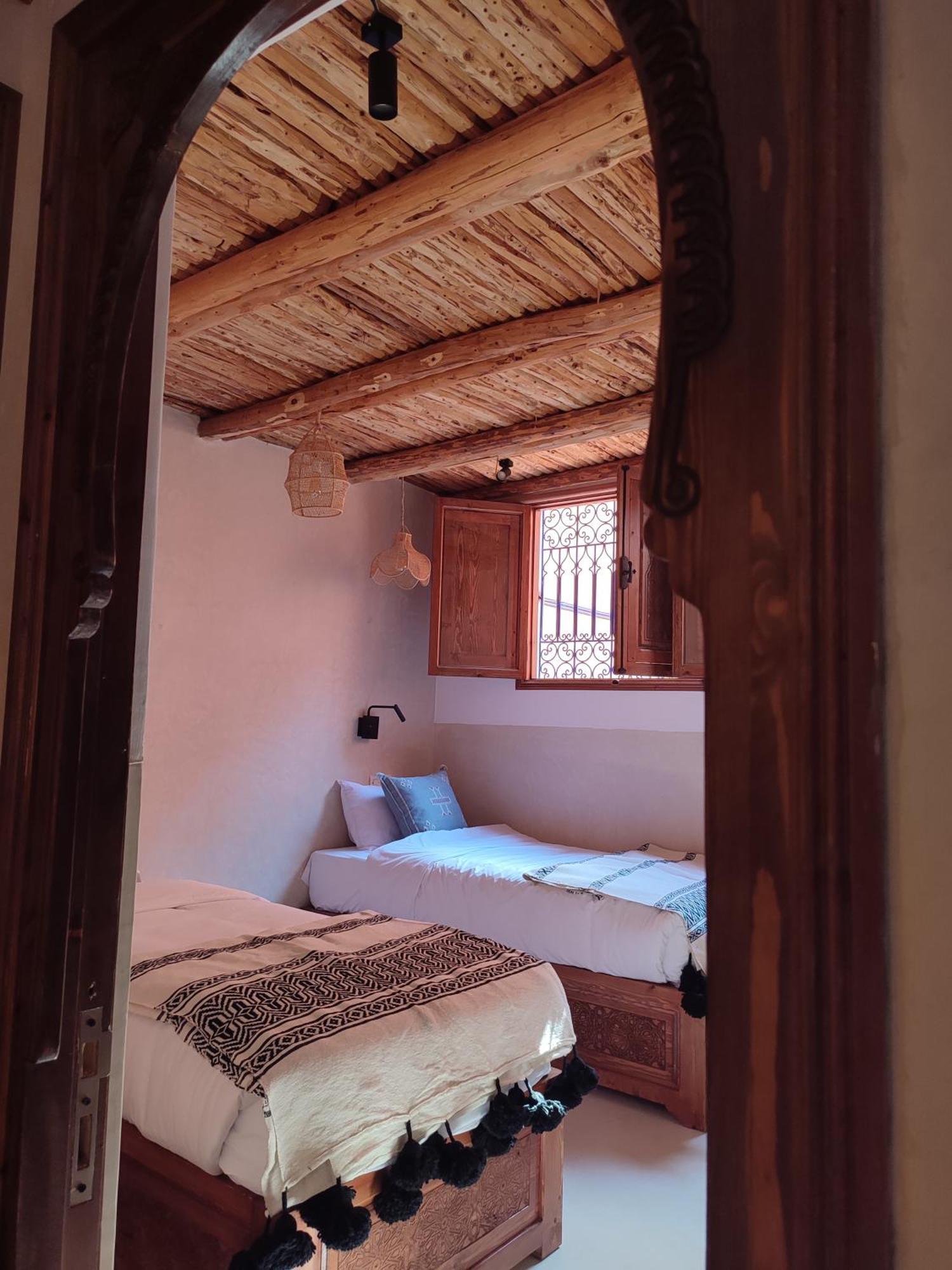 Private Room In Apartment Tov Тагазут Екстериор снимка