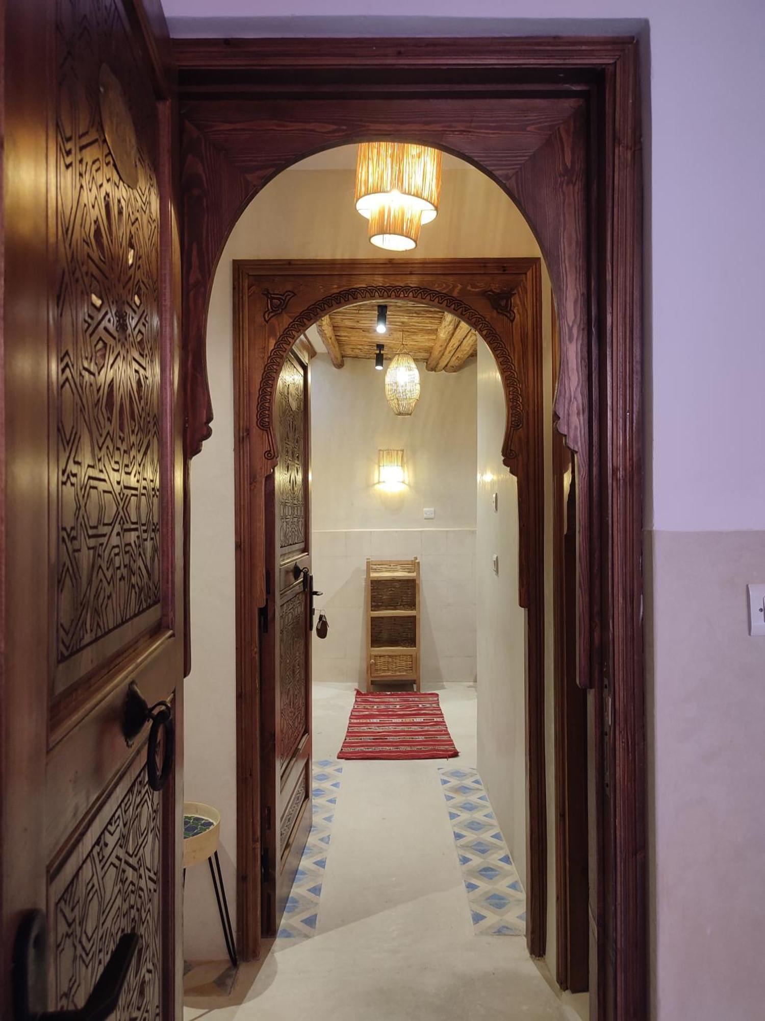 Private Room In Apartment Tov Тагазут Екстериор снимка
